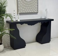 مدخل خشب لون أسود