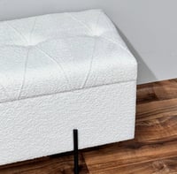 صندوق بوكليه ابيض