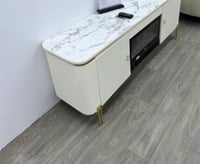 ديكور مع جهاز تدفئة