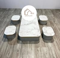 طقم طاولات مع 4 حبات خدمة