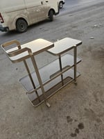 عربة تقديم لون شامباني