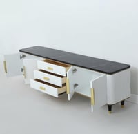 طاولة بلازما