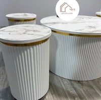 طقم طاولات مع 4 حبات خدمة