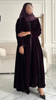 عباية مخمل مع قيطان قصة عادية ستريت
