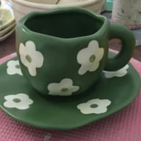 كوب سيراميك زيتي زهرة النسرين