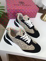 حذاء كاجوال نسائي توري