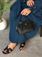 طقم نسائي مميز وأنيق