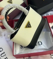 شنطة جيس | GUESS