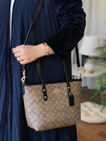 شنطة كوتش دبل فيس