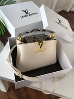 شنطة نسائية