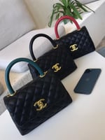 حقيبة يد نسائية