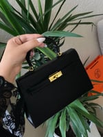 حقيبة نسائية كيلي