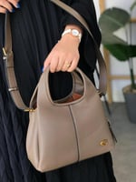 شنطة نسائية