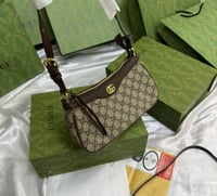 حقيبة كتف نسائية