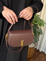 حقيبة نسائية صغيرة