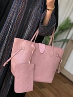 توت باق نسائية مع محفظة