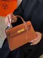 حقيبة نسائية كيلي