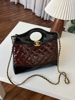 حقيبة نسائية جلد لامع