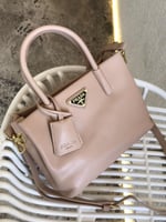 حقيبة نسائية كاجوال