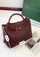 شنطة نسائية