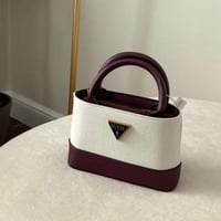 شنطة جيس | GUESS