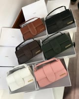 شنطة نسائية