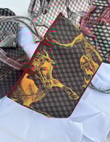 توت باق لوب نوير