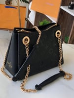 حقيبة نسائية