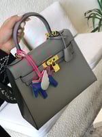 حقيبة نسائية