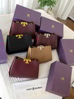 شنطة نسائية بتصميم راقي من توري بورش