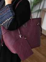 توت باق نسائية مع محفظة