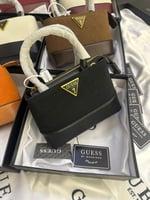 شنطة جيس | GUESS