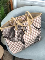 توت باق لوب نوير