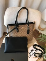 شنطة كوتش دبل فيس