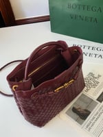 شنطة نسائية