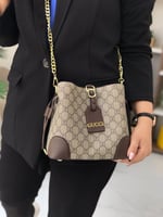 حقيبة نسائية