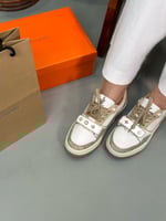 حذاء كاجوال نسائي