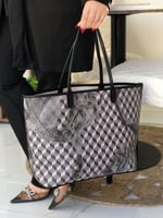 حقيبة توت باق