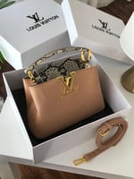 شنطة نسائية