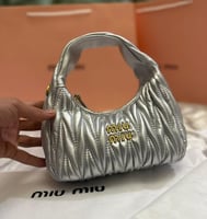 شنطة ميو ميو