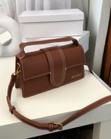 شنطة نسائية