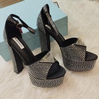 كعب عالي للمناسبات