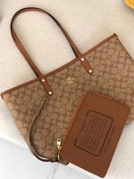 دبل فيس كوتش