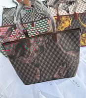 توت باق لوب نوير