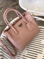 حقيبة نسائية كاجوال