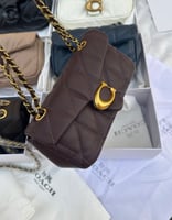 حقيبة كوتش أنيقة