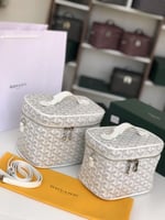 حقيبة نسائية