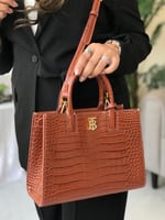 حقيبة نسائية