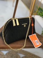 حقيبة نسائية