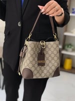 حقيبة نسائية